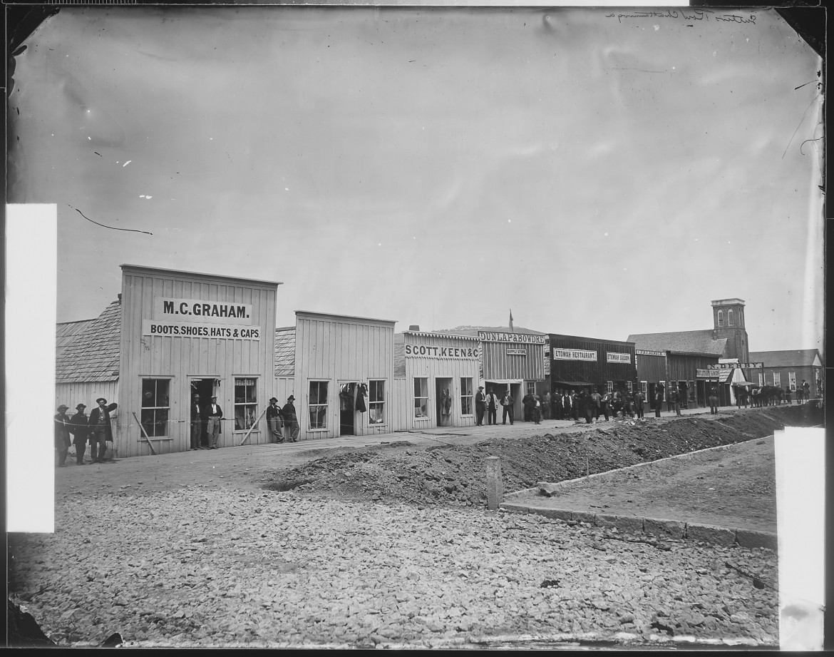 Sutler's Row, Chattanooga,_c. 1864
